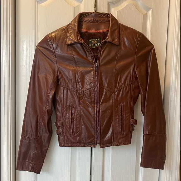 Avant Garde Jackets & Blazers - 🔥Host Pick🔥 Vintage 80’s Avant Garde Women’s Leather Jacket-Burgundy/Brownish